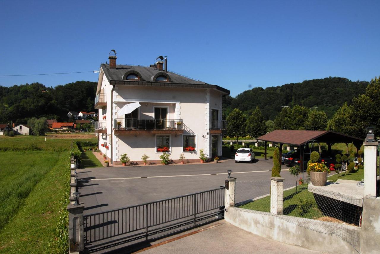 Studio Apartmani Toplicka Bajka Krapinske Toplice Exteriör bild