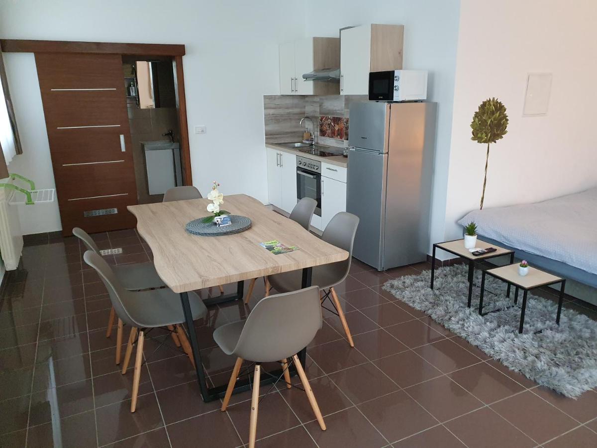 Studio Apartmani Toplicka Bajka Krapinske Toplice Exteriör bild